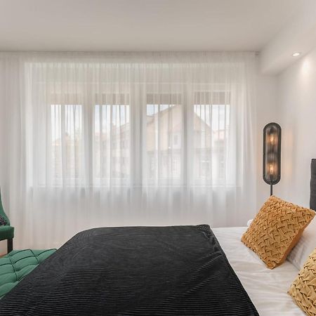 Golden Home Centre Apartment Zagabria Esterno foto